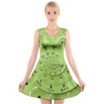 Retro Vintage Green Rotary Dial Spiral Droste V-Neck Sleeveless Dress