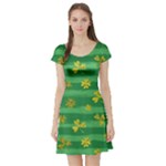 St Patricks Golden Shamrocks Short Sleeve Skater Dress