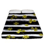 st patricks black white clover Fitted Sheet (Queen Size)