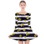 st patricks black white clover Long Sleeve Velvet Skater Dress