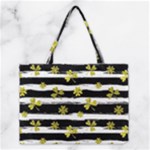 st patricks black white clover Medium Tote Bag