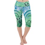 Blue Green Circle Design Lightweight Velour Cropped Yoga Leggings