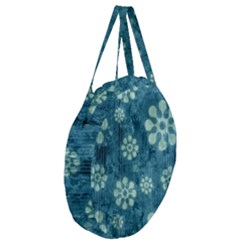 Giant Round Zipper Tote 