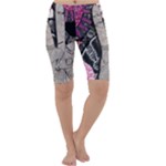 Peace Hand Art Cropped Leggings 