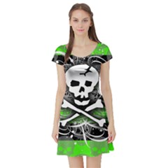 Short Sleeve Skater Dress Front