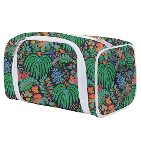 14 Toiletries Pouch from ArtsNow.com