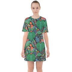 Sixties Short Sleeve Mini Dress 