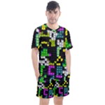 Drawn squares                                                   Men s Mesh Tee and Shorts Set