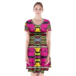 Pink yellow green shapes                                                           Short Sleeve V-neck Flare Dress