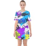 Shaky shapes                                                             Sixties Short Sleeve Mini Dress