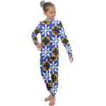 Shapes on a blue background                                                        Kids  Long Sleeve Set