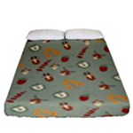 Wild Forest Friends  Fitted Sheet (Queen Size)