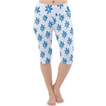 Little Blue Daisies  Lightweight Velour Cropped Yoga Leggings