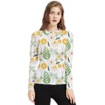 Flowers on a white background pattern                                                                   Women s Long Sleeve Rash Guard