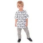 Erotic Pants Motif Black And White Graphic Pattern Black Backgrond Kids  Raglan T-Shirt