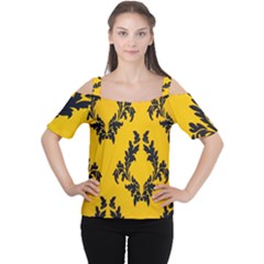 Cutout Shoulder T-Shirt 