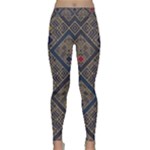 Pattern Seamless Antique Luxury Classic Yoga Leggings