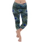 Peacock Feathers Details Lightweight Velour Capri Yoga Leggings