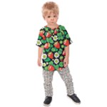 Strawberries Pattern Kids  Raglan T-Shirt