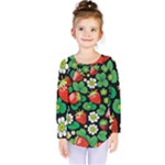 Strawberries Pattern Kids  Long Sleeve T-Shirt