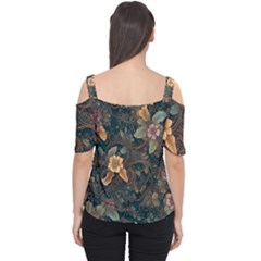 Cutout Shoulder T-Shirt 