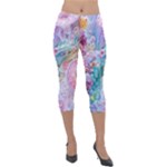 Cells Fluid Bubbles Lightweight Velour Capri Leggings 