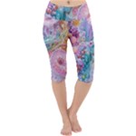 Cells Fluid Bubbles Lightweight Velour Cropped Yoga Leggings