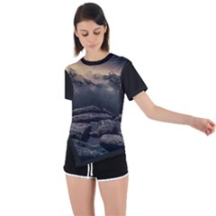 Asymmetrical Short Sleeve Sports T-Shirt 