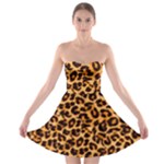 Giraffe Texture, Close-up, Giraffe Skin Texture Strapless Bra Top Dress