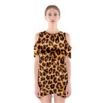 Giraffe Texture, Close-up, Giraffe Skin Texture Shoulder Cutout One Piece Dress