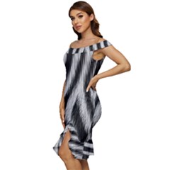 Off Shoulder Ruffle Split Hem Bodycon Dress 