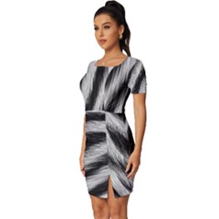 Fitted Knot Split End Bodycon Dress 