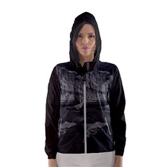 Women s Hooded Windbreaker 