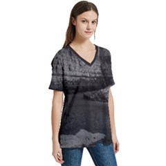 V-Neck Split Shoulder Casual T-Shirt 