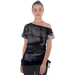 Off Shoulder Tie-Up T-Shirt 