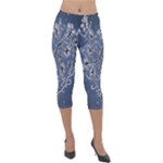 Nature Charm Drawing  Lightweight Velour Capri Leggings 