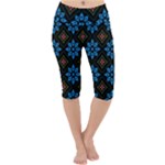 Flower Pattern Flora Floral Seamless Lightweight Velour Cropped Yoga Leggings