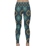 Flowers Pattern Design Abstract Lightweight Velour Classic Yoga Leggings