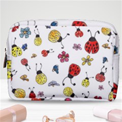 Make Up Pouch (Medium) 