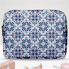 Make Up Pouch (Large) 