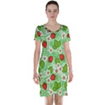 Strawberries Pattern Seamless Short Sleeve Nightdress