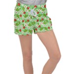 Strawberries Pattern Seamless Women s Velour Lounge Shorts