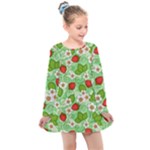 Strawberries Pattern Seamless Kids  Long Sleeve Dress