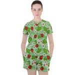 Strawberries Pattern Seamless Women s T-Shirt and Shorts Set