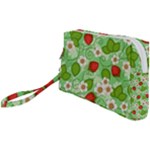 Strawberries Pattern Seamless Wristlet Pouch Bag (Small)