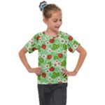 Strawberries Pattern Seamless Kids  Mesh Piece T-Shirt