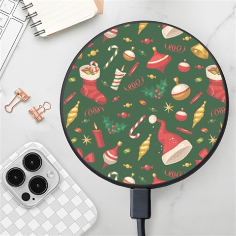 Texture, Pattern, Red, Craciun, Christmas, Hat, Santa, Green Wireless Fast Charger(Black) from ArtsNow.com