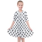 Fly Phot Motif Seamless Black And White Pattern Kids  All Frills Chiffon Dress