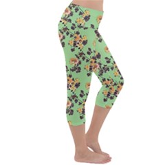 Lightweight Velour Capri Yoga Leggings 