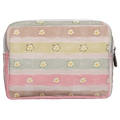 Make Up Pouch (Medium) 